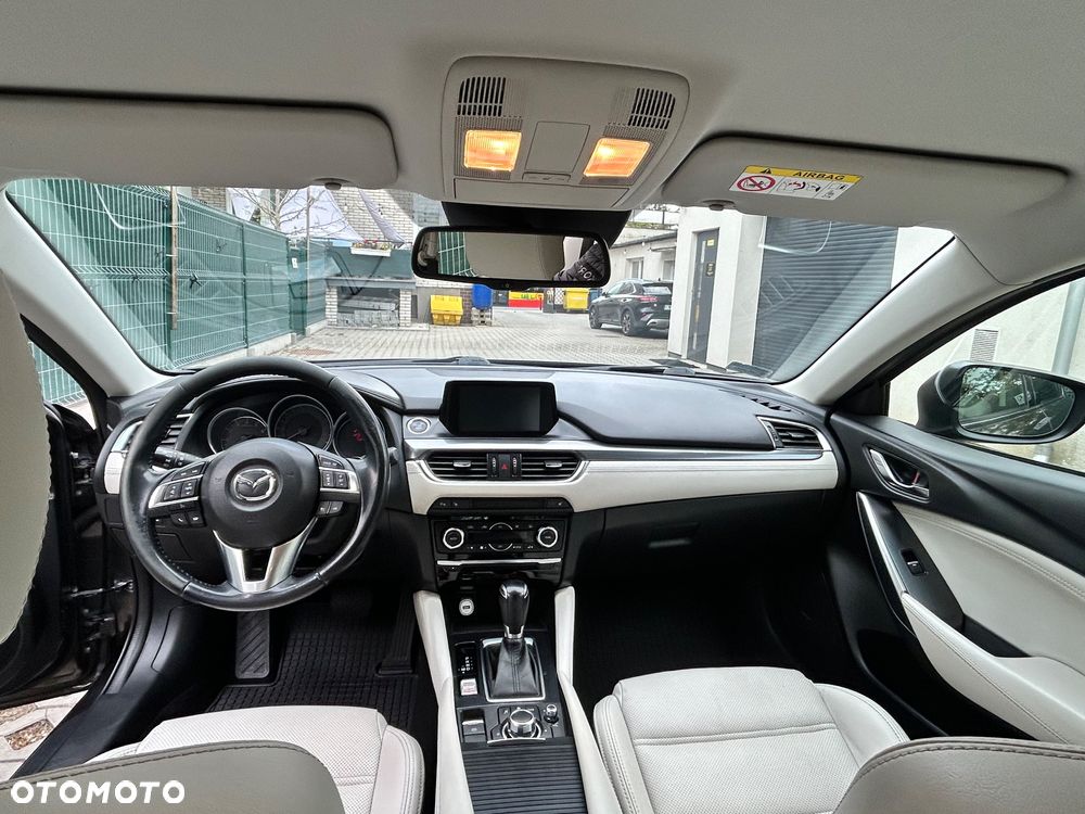 Mazda 6 - 19