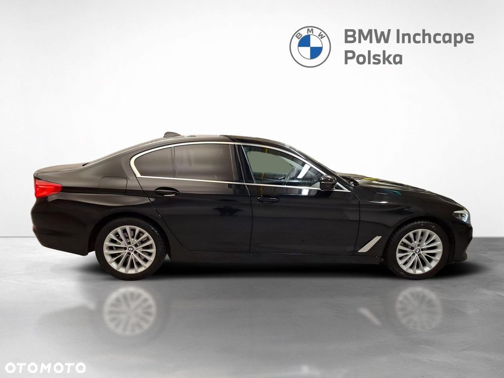 BMW Seria 5 520d Luxury Line - 7