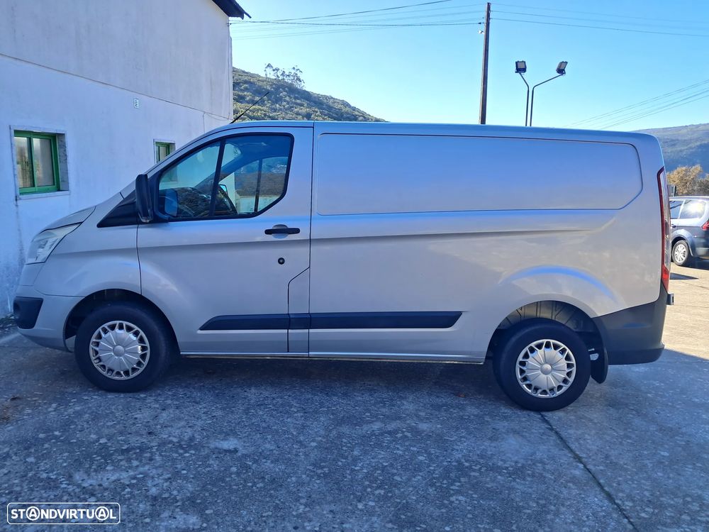 Ford Transit Custom 2.2 Tdci 155cv - 8