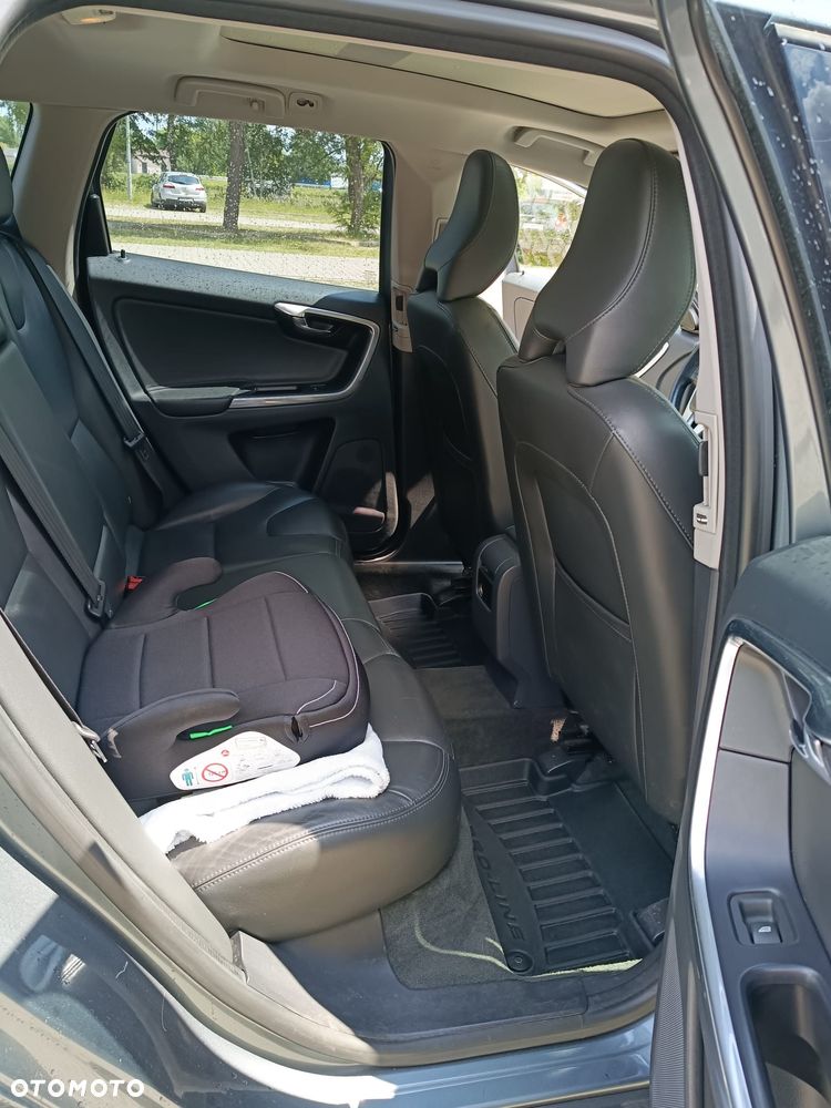 Volvo XC 60 D4 Drive-E Summum - 17