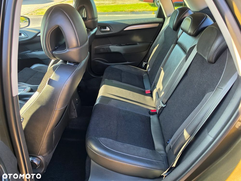Citroën C4 BlueHDi 120 Stop&Start Business Class - 15