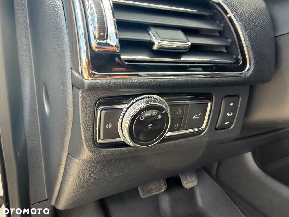 Lincoln Navigator - 28