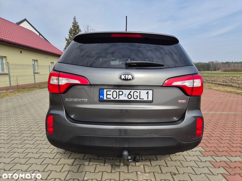 Kia Sorento - 8