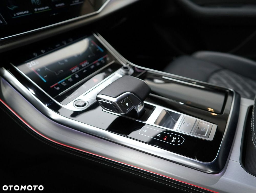 Audi Q8 - 22