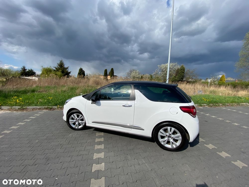 Citroën DS3 1.6 HDi SoChic - 10