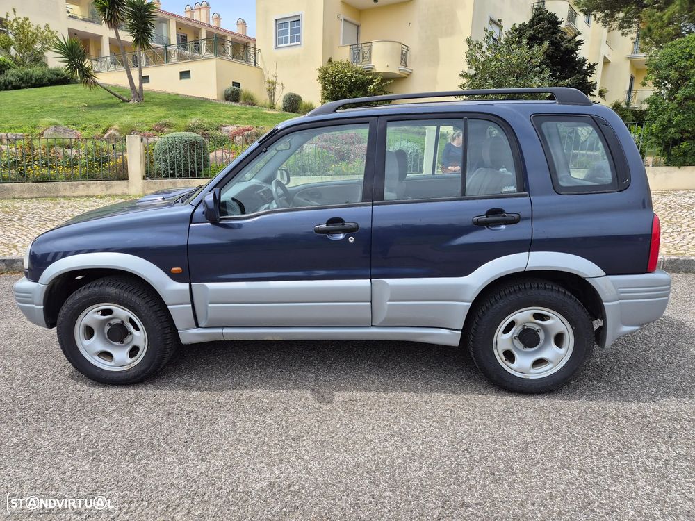 Suzuki Grand Vitara Metal Top 2.0 TDi - 1