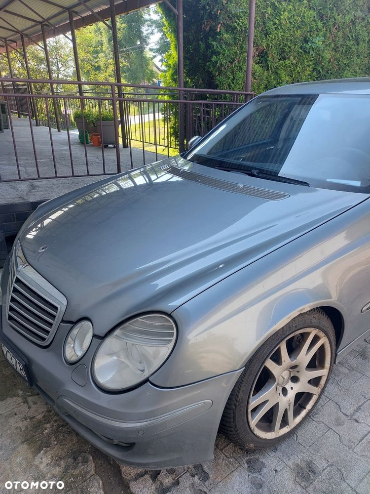 Mercedes-Benz Klasa E - 2