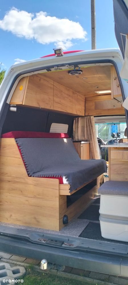 Mercedes-Benz Vito - 11