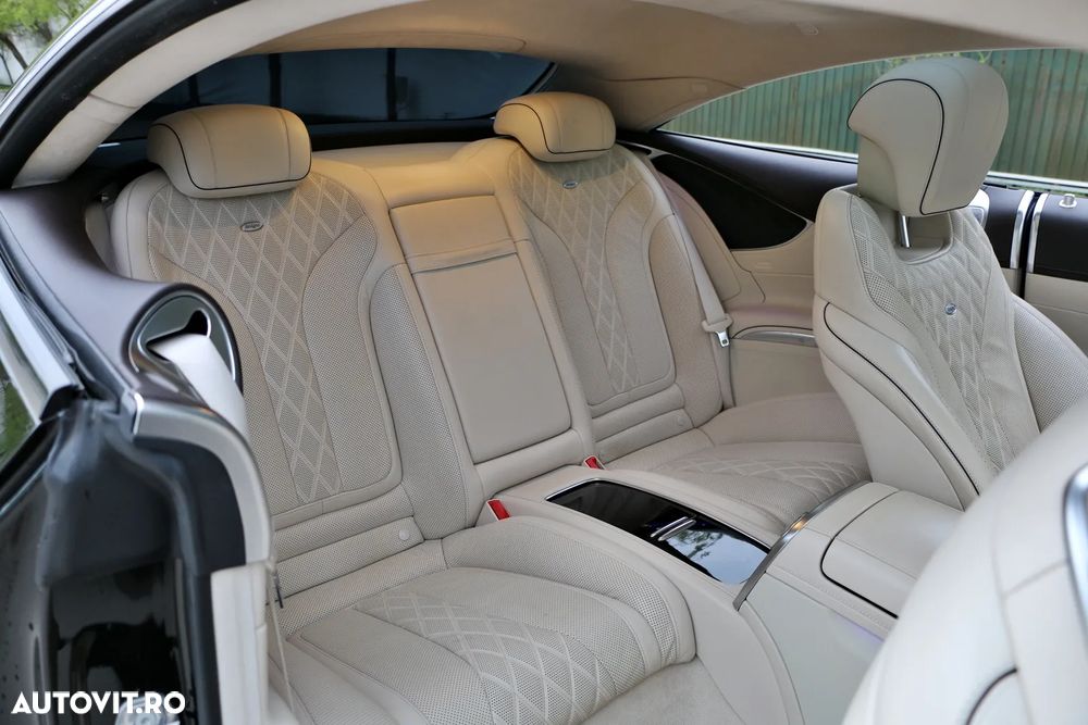 Mercedes-Benz S 560 4MATIC Coupe Aut - 6