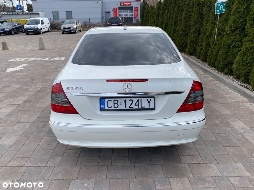 Mercedes-Benz Klasa E 350 7G-TRONIC Elegance - 15