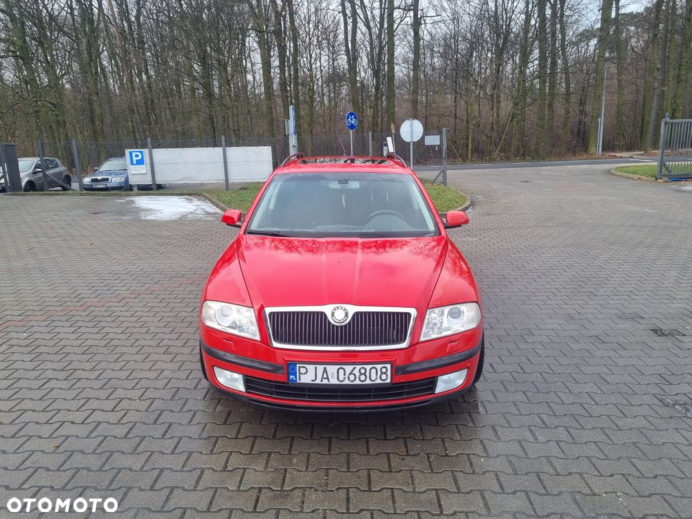 Skoda Octavia 1.8 TSI Ambiente - 5