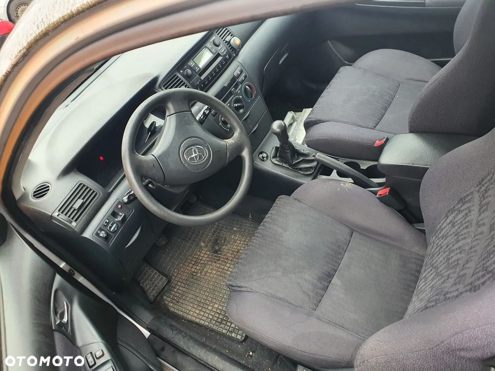 toyota corolla e12 fotel kanapa deska kokpit podsufitka boczek podłokietnik licznik panel - 2