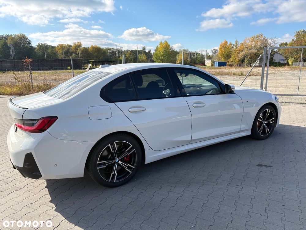 BMW Seria 3 2024 photo 4