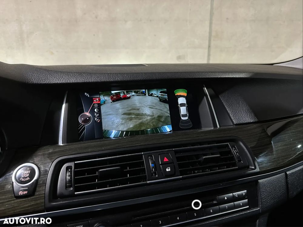 BMW Seria 5 528i Sport-Aut. Luxury Line - 11