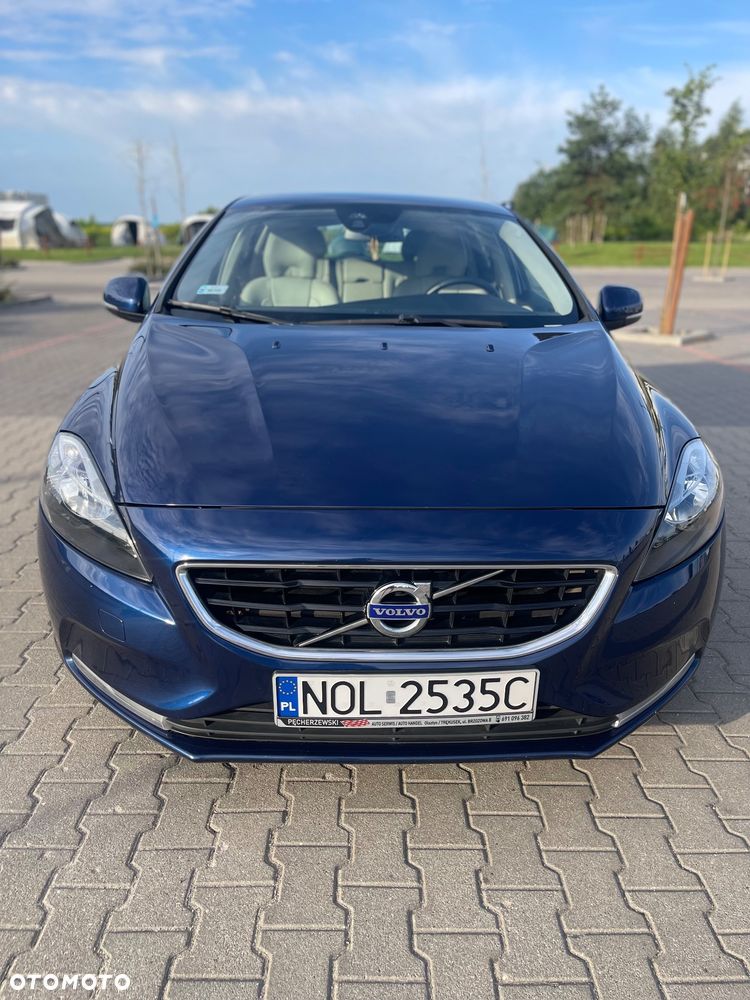 Volvo V40 D2 Drive-E Ocean Race - 1