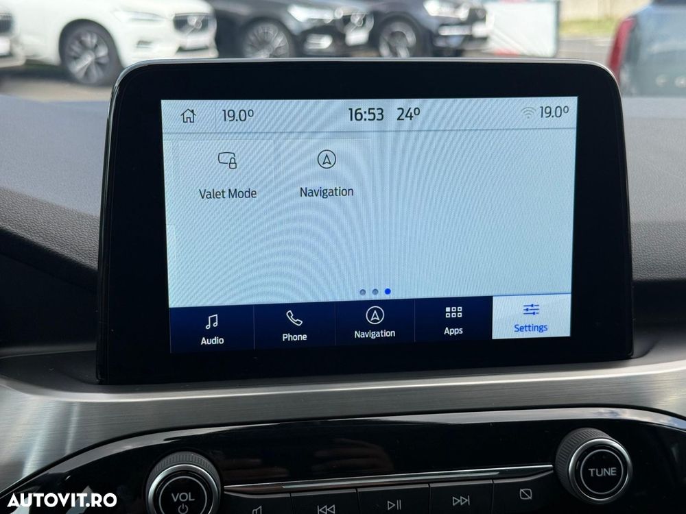 Ford Kuga - 11