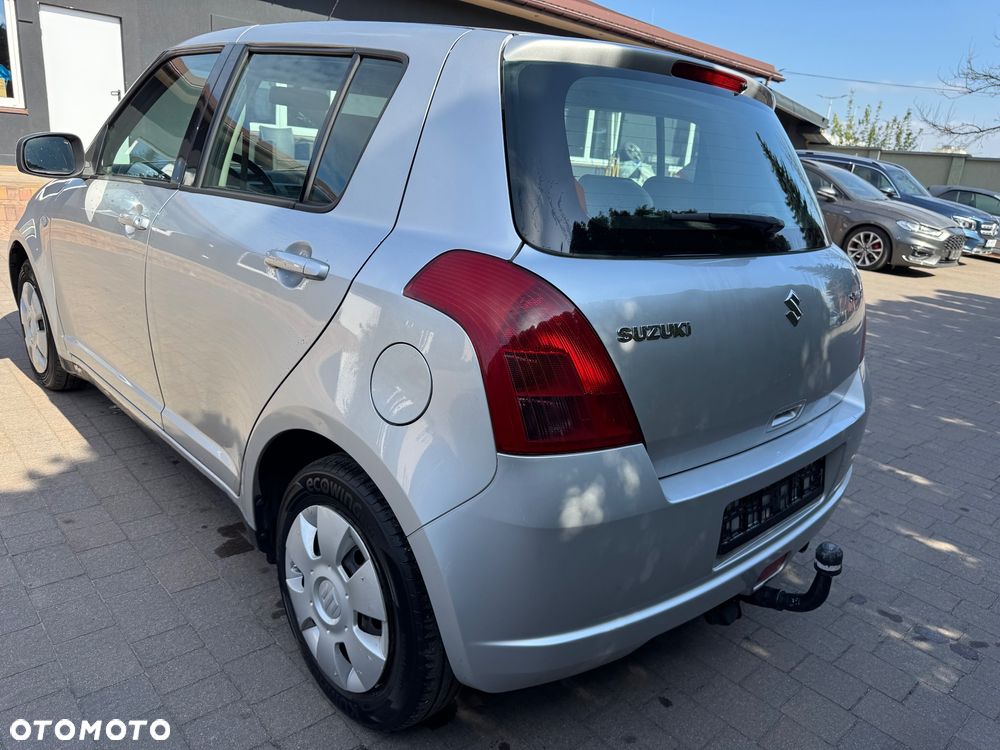 Suzuki Swift 1.3 Comfort dance - 16