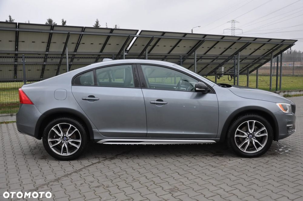 Volvo S60 T5 AWD Summum - 10