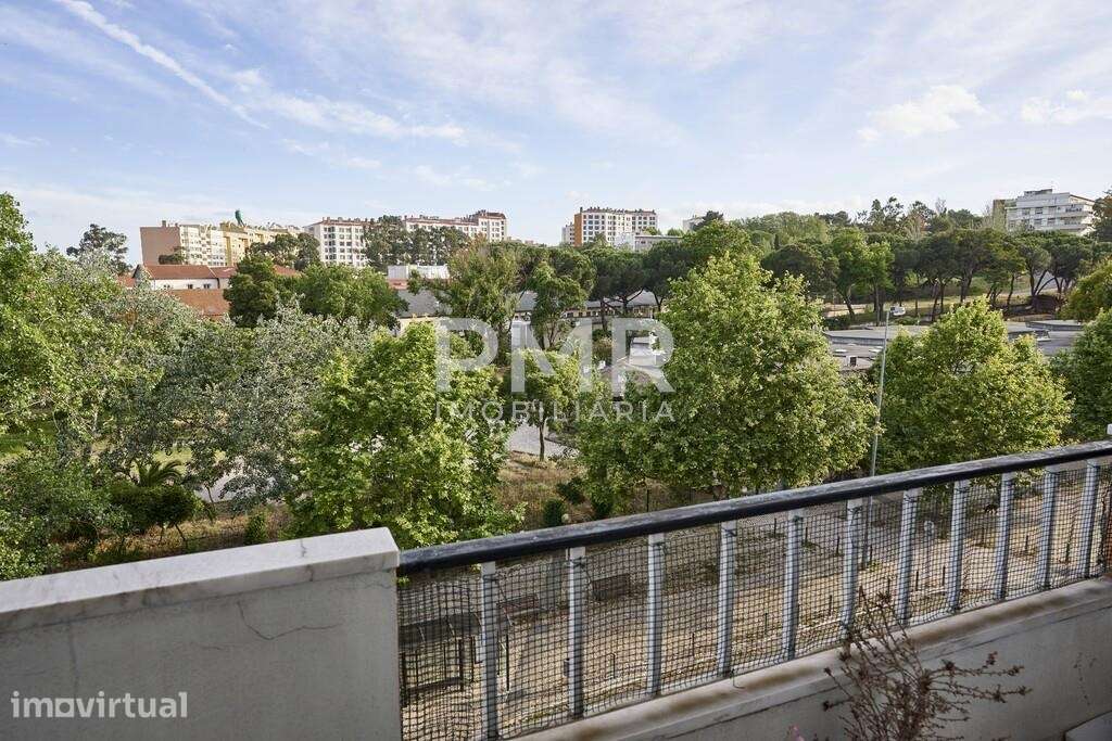 Apartamento T2 Lumiar próximo à Quinta das Conchas - Grande imagem: 2/17
