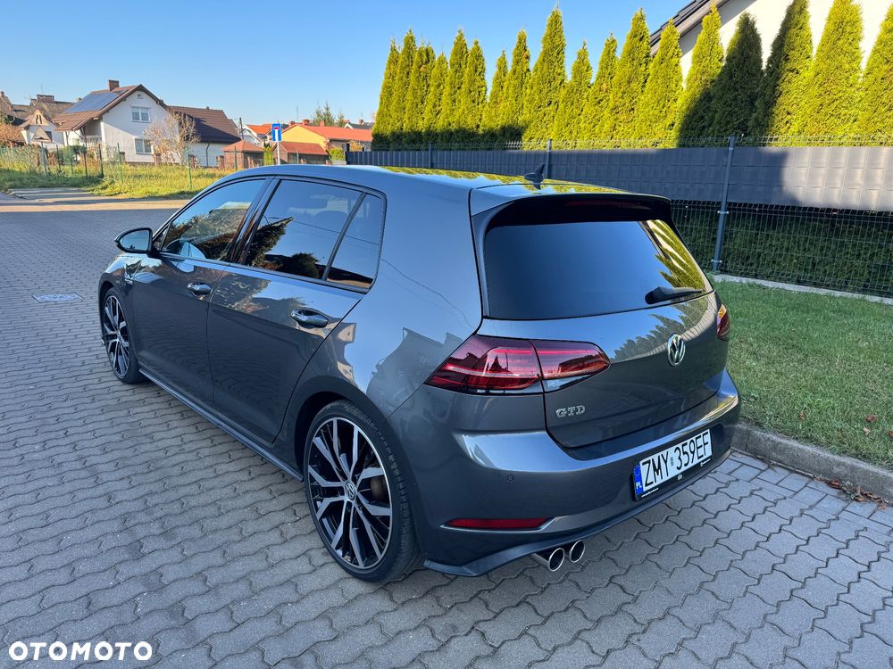 Volkswagen Golf GTD 2.0 TDI SCR DSG - 3