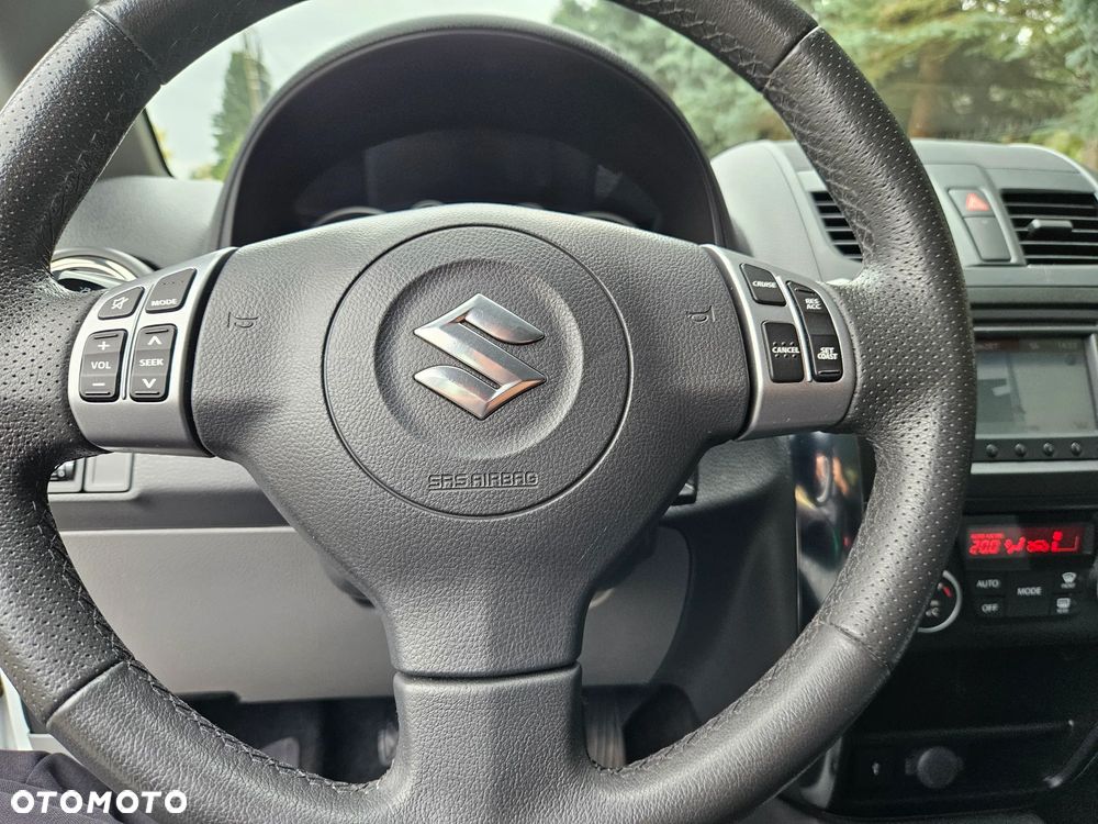 Suzuki SX4 2.0 DDiS 4x4 Style - 23