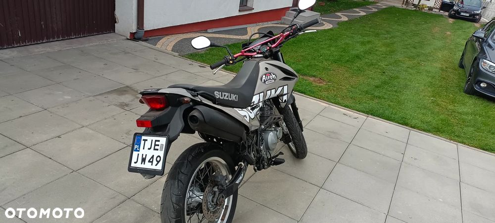 Suzuki DR - 5