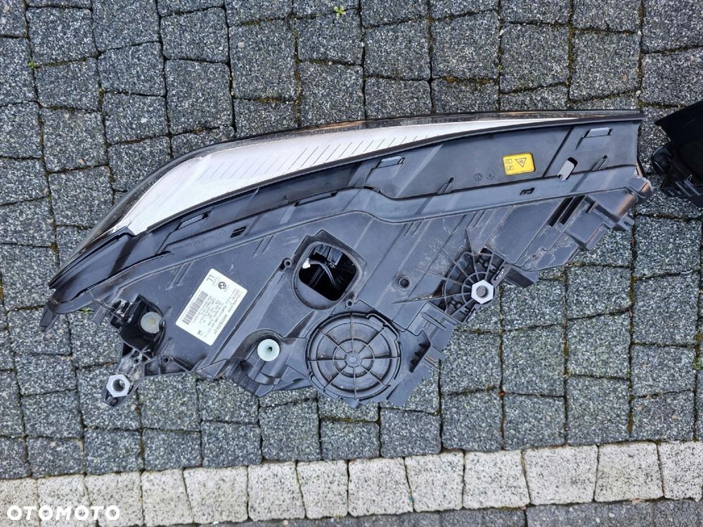 BMW 7 G11 G12 LIFT LCI Lampy przód Full Led LASER 7946775-06 7946776-05 - 9