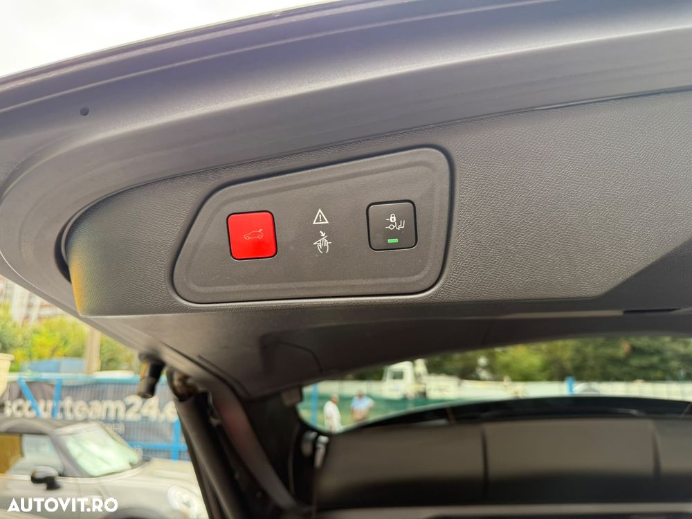 Peugeot 3008 BlueHDi 130 Stop & Start EAT8 Allure - 20