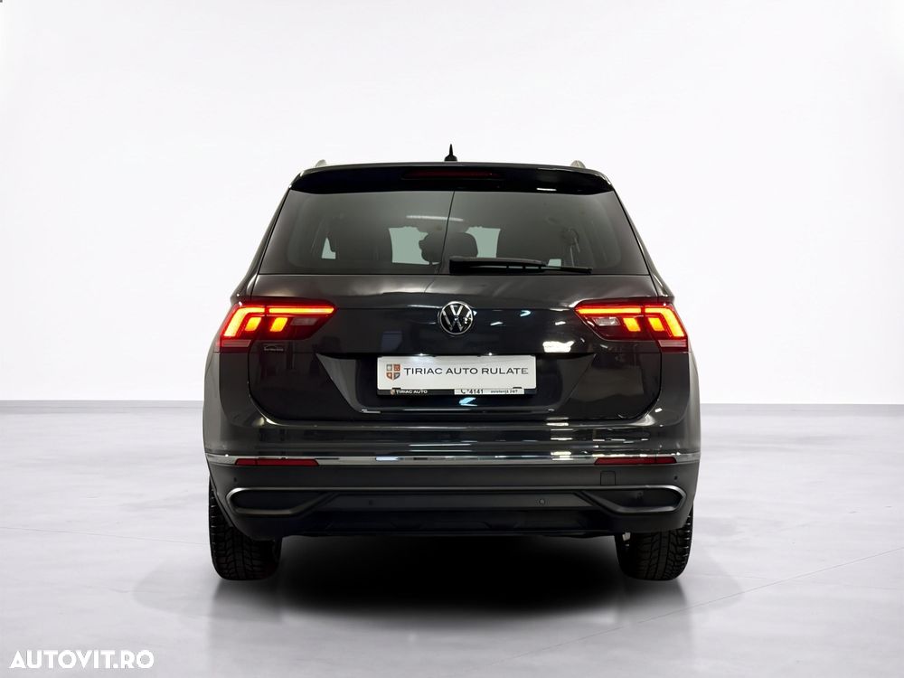 Volkswagen Tiguan - 5