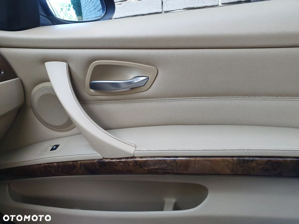 BMW Seria 3 - 8