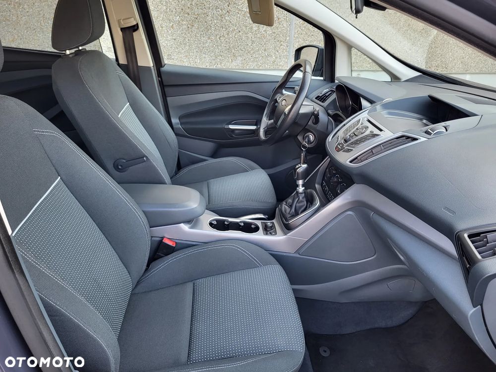 Ford C-MAX - 21