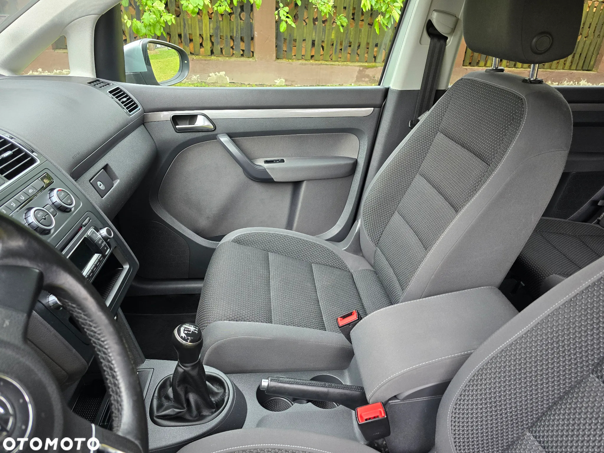 Volkswagen Touran 2.0 TDI DPF Comfortline Perfectline - 19