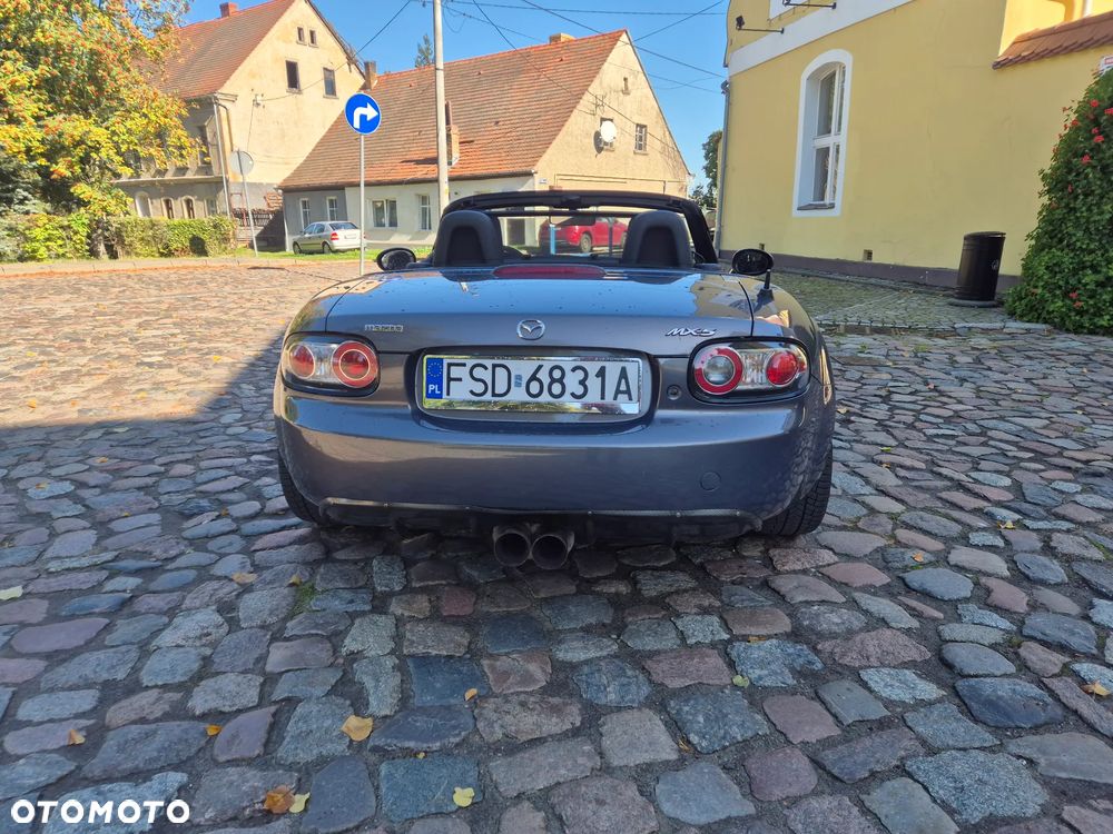 Mazda MX-5 2.0 MZR Emotion - 16