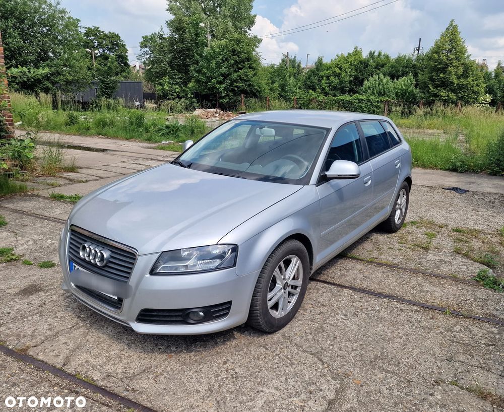 Audi A3 Sportback - 16