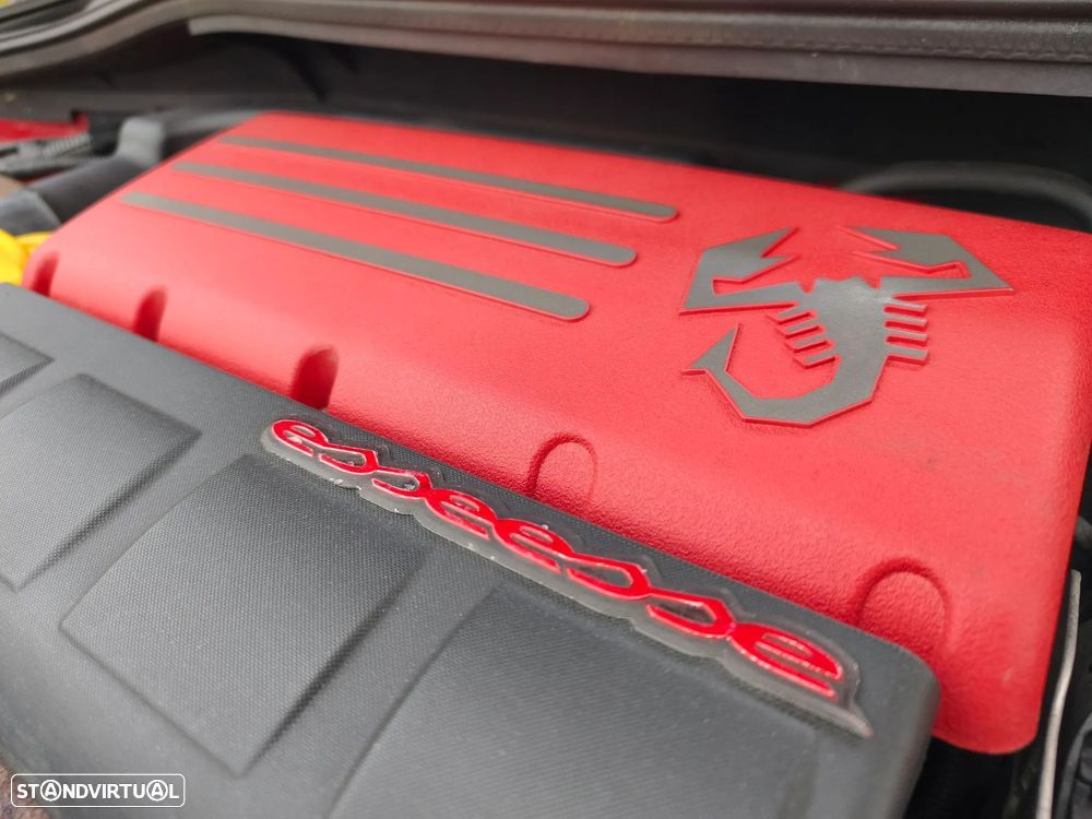 Abarth 500 1.4 T-Jet Essesse - 32