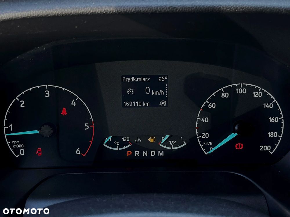 Ford Transit Custom - 21