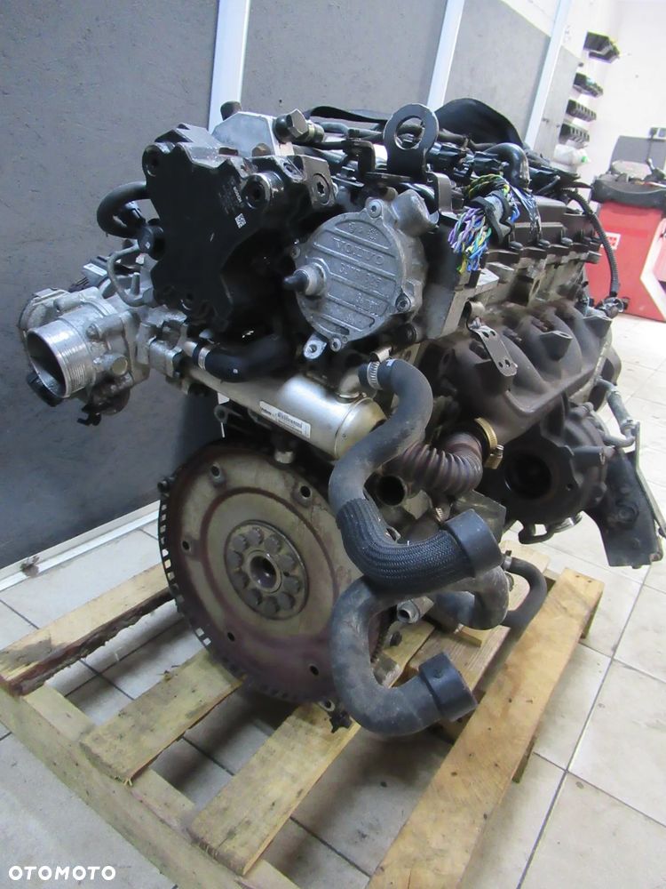 Silnik komplet Volvo 2.4 D5 D5244t5 XC60 XC70 V70 S80 - 8