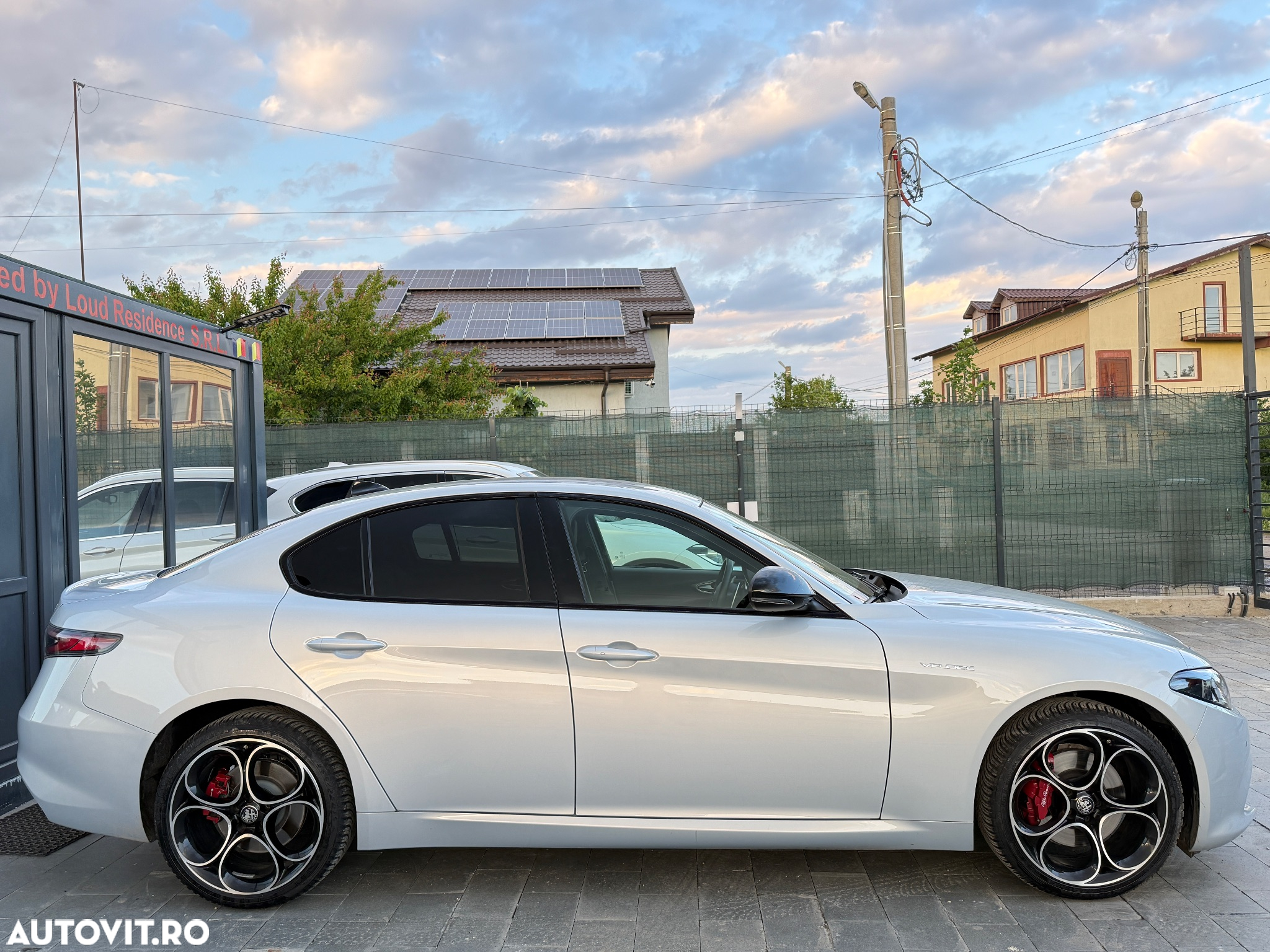 Alfa Romeo Giulia 2.0 Turbo 16V AT8-Q4 Veloce - 7