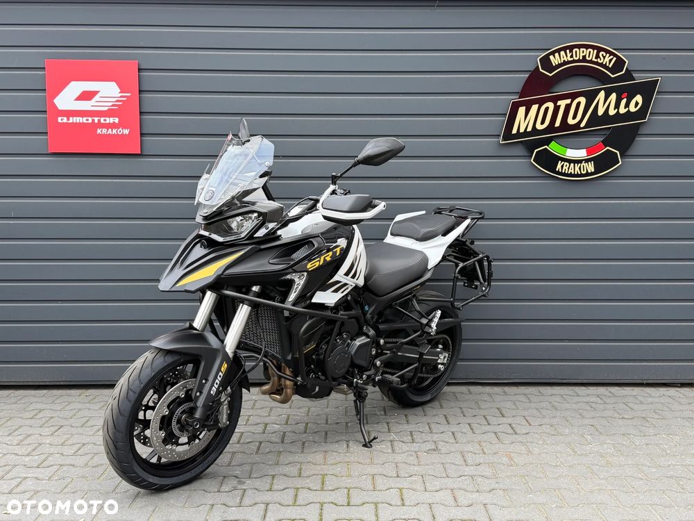 QJMOTOR SRT900S - 3