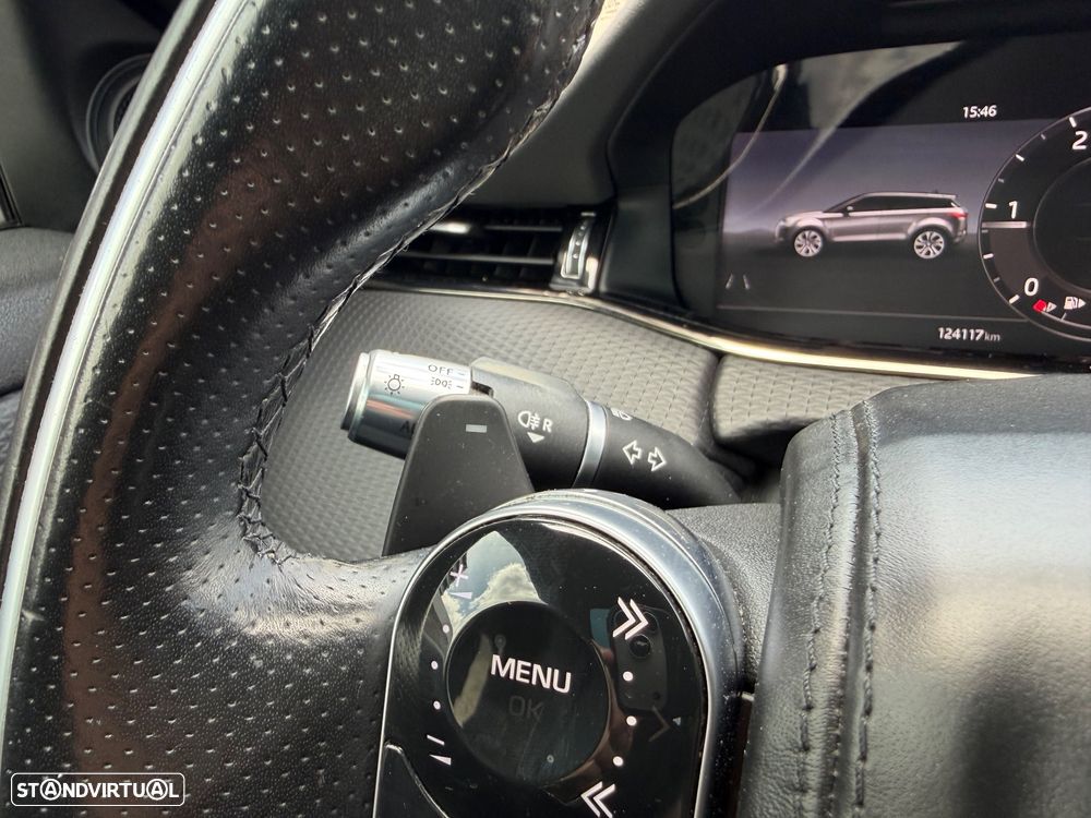 Land Rover Range Rover Evoque 2.0 D150 AWD R-Dynamic S Auto - 26