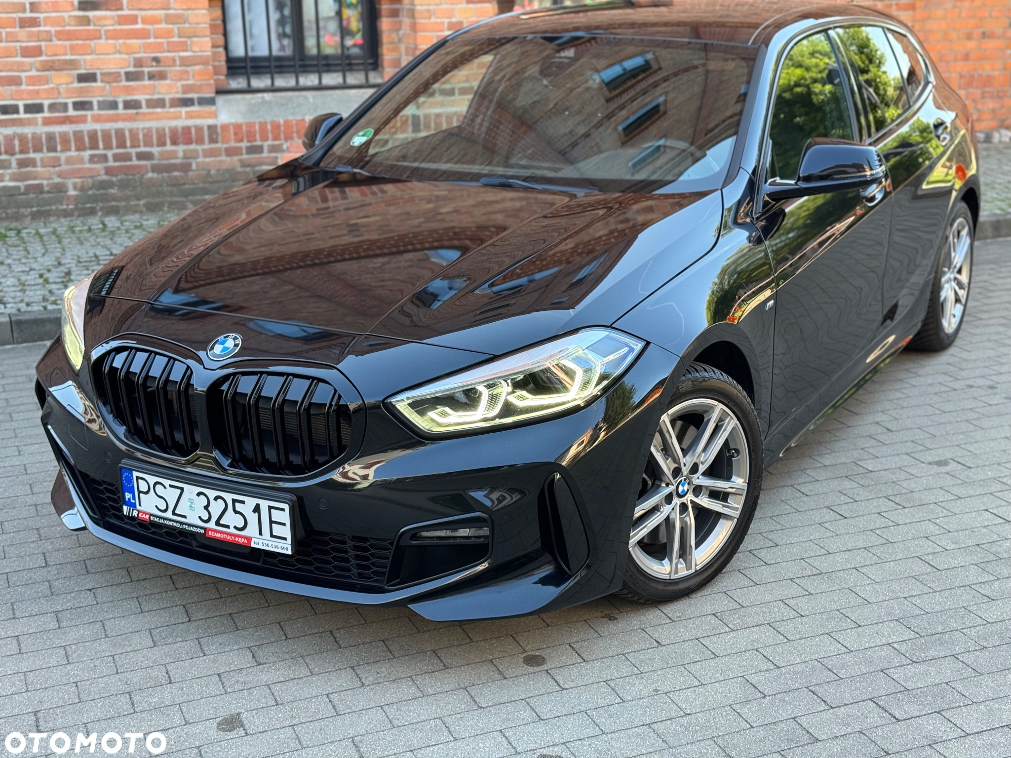 BMW Seria 1 120d M Sport - 4