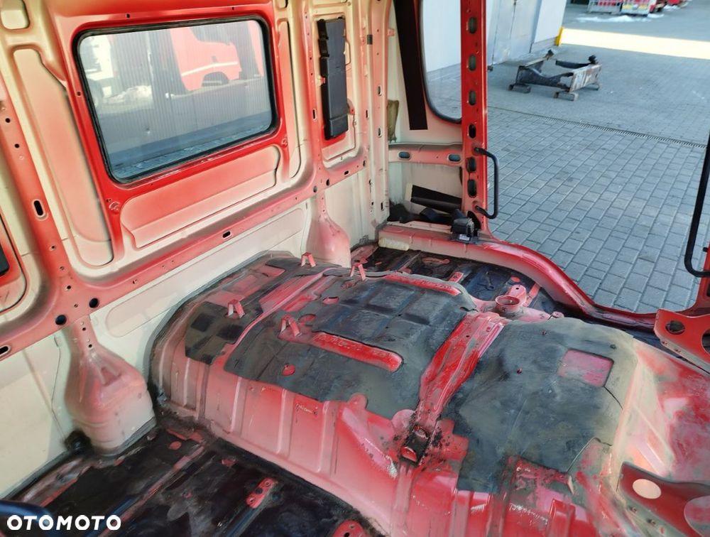 KABINA SCANIA CP16 - 10