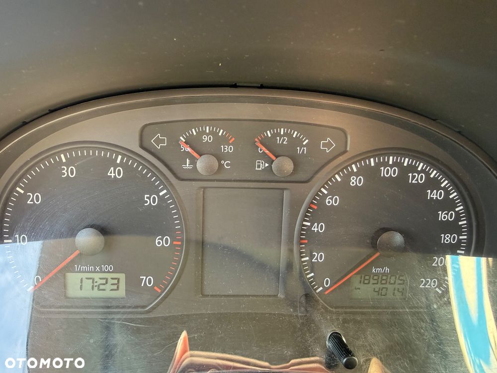 Volkswagen Polo 1.2 12V Comfortline - 18