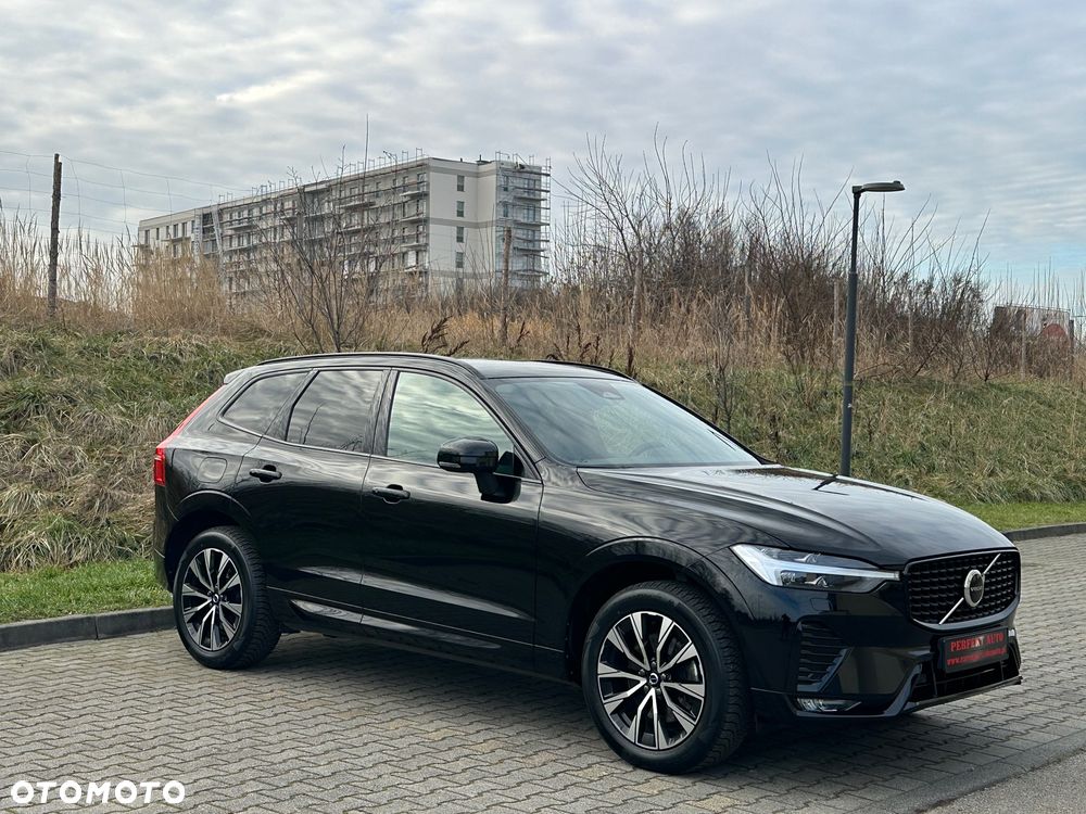 Volvo XC 60 B4 B Plus Dark - 20