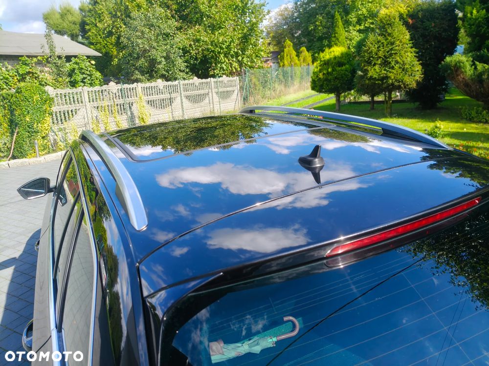Skoda Superb Combi 2.0 TDI DSG Premium Edition - 3