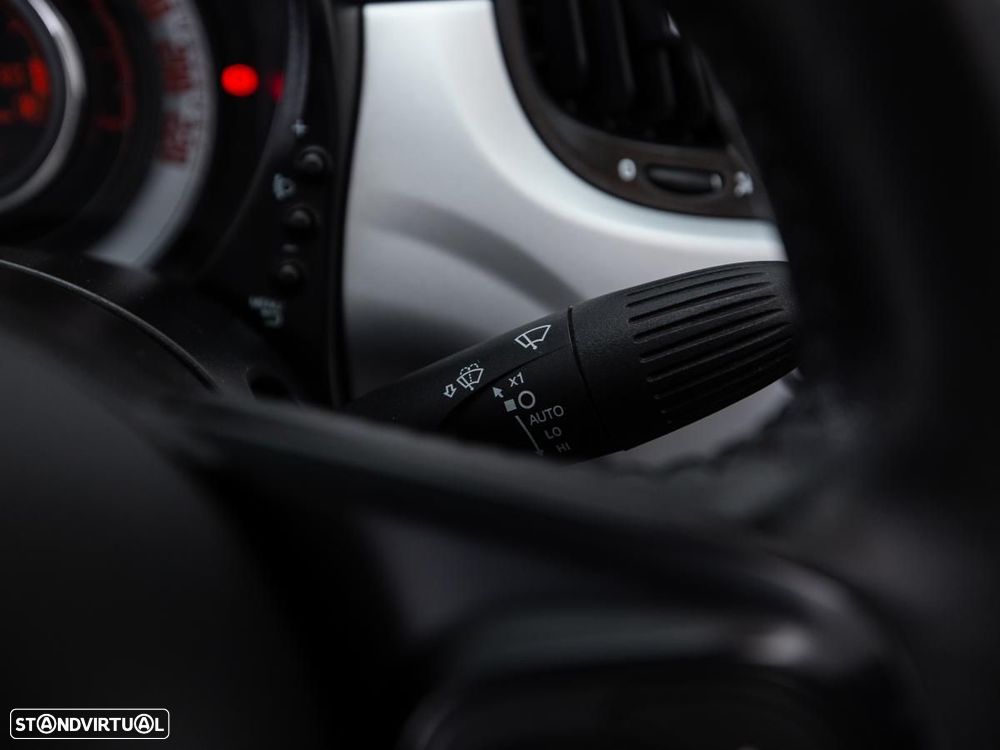Fiat 500C 1.0 Hybrid Connect - 17