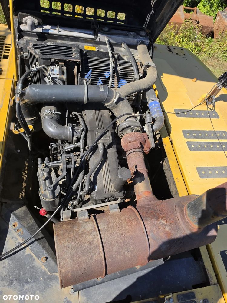 Komatsu PC350LC-8  Long Reach - 13