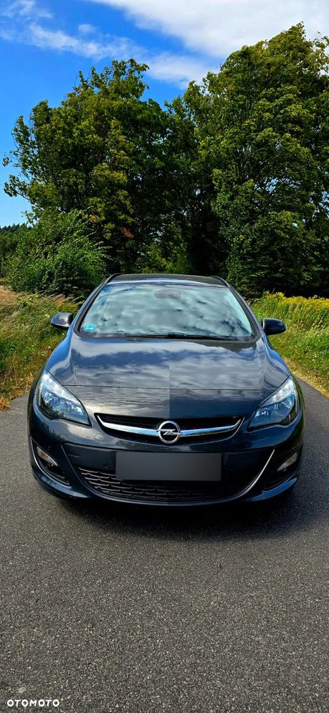 Opel Astra 1.6 SIDI Turbo Automatik Sport - 2