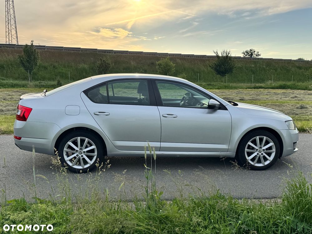 Skoda Octavia 2.0 TDI Elegance - 6
