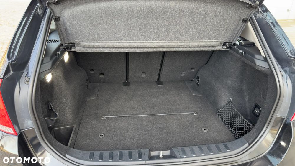 BMW X1 sDrive18d xLine - 20